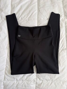 The W.O.W. Perfect fit leggings